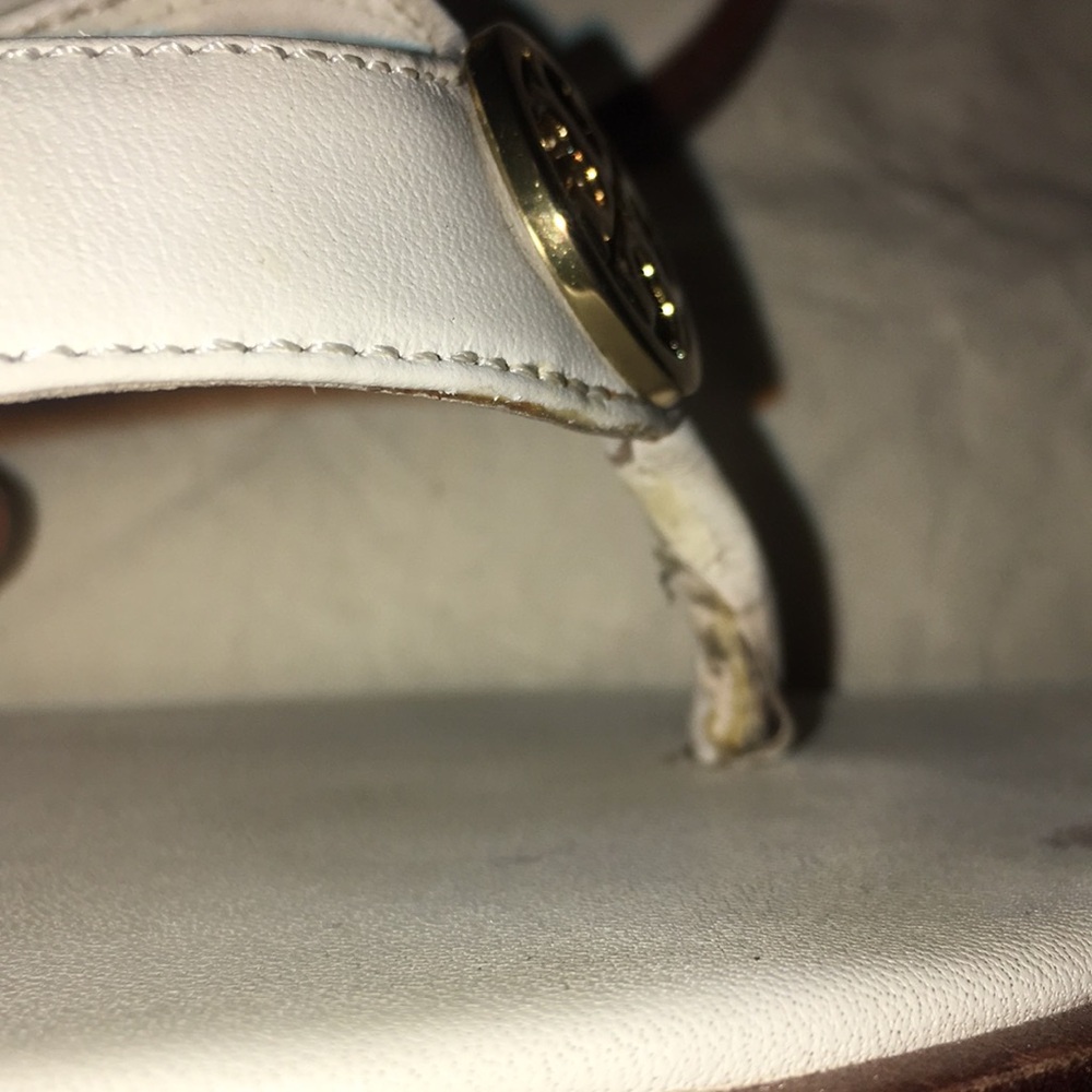 Tory Burch Benton thong sandals size 6(used) - Picture 6 of 6